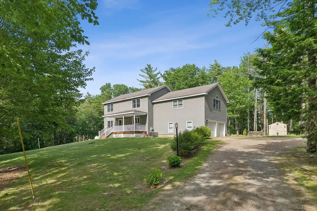 7 Dakota Lane Dresden ME 04342