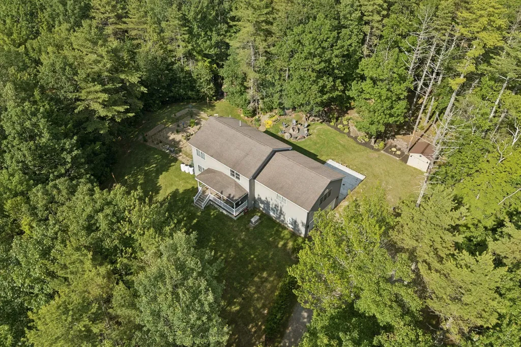 7 Dakota Lane Dresden ME 04342