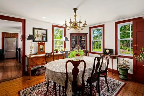 5 Chestnut Street Vinalhaven ME 04863