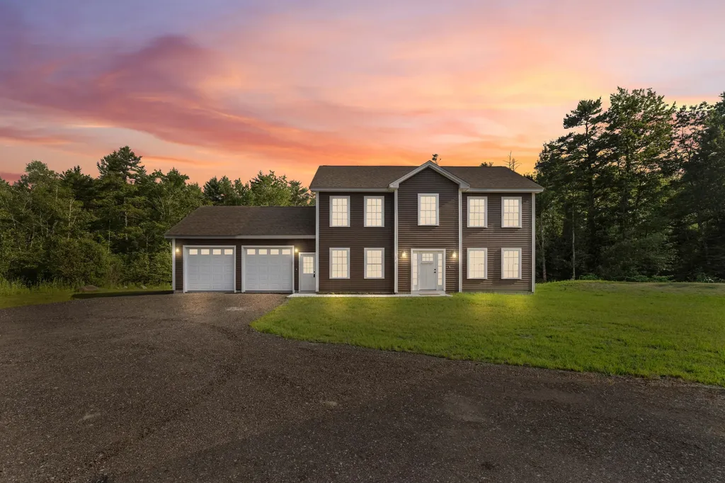 Arundel ME, 17 Coopers Trail
