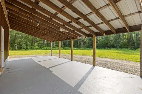 17 Coopers Trail Arundel ME 04046