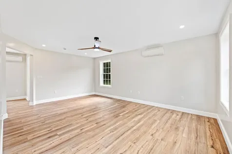 17 Coopers Trail Arundel ME 04046