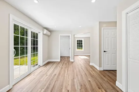 17 Coopers Trail Arundel ME 04046