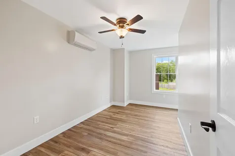 17 Coopers Trail Arundel ME 04046