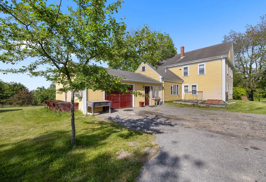 61 Point Street Columbia Falls ME 04623