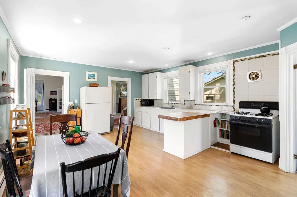 57 Main Street Rockland ME 04841