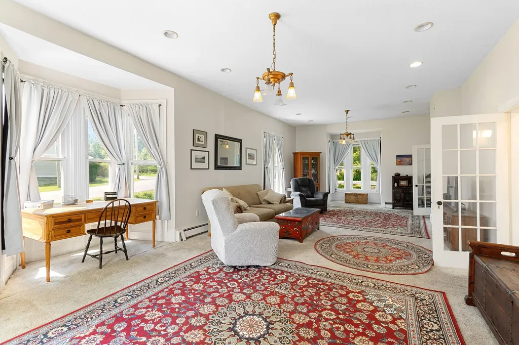 57 Main Street Rockland ME 04841