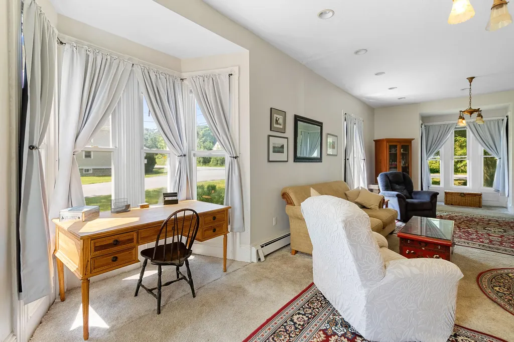 57 Main Street Rockland ME 04841