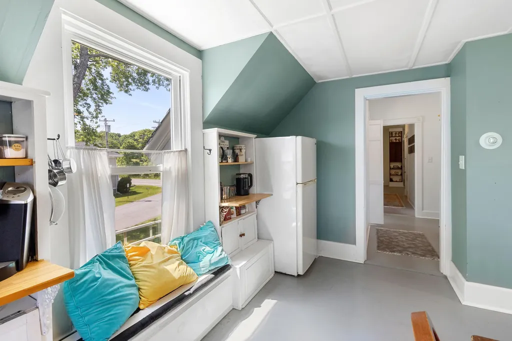 57 Main Street Rockland ME 04841