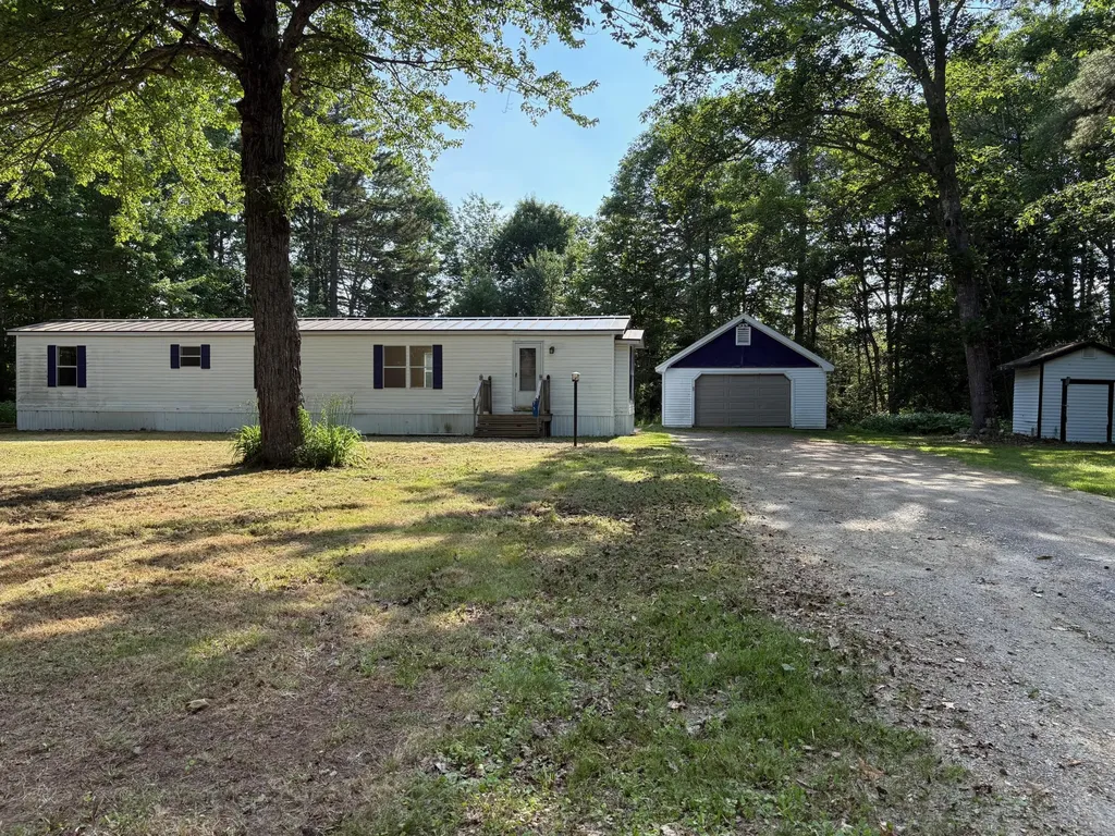 75 Lincolnville Road Belmont ME 04952