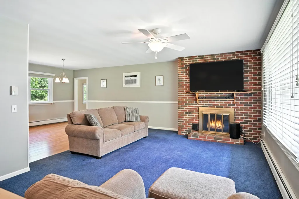 8 Boucher Avenue Augusta ME 04330