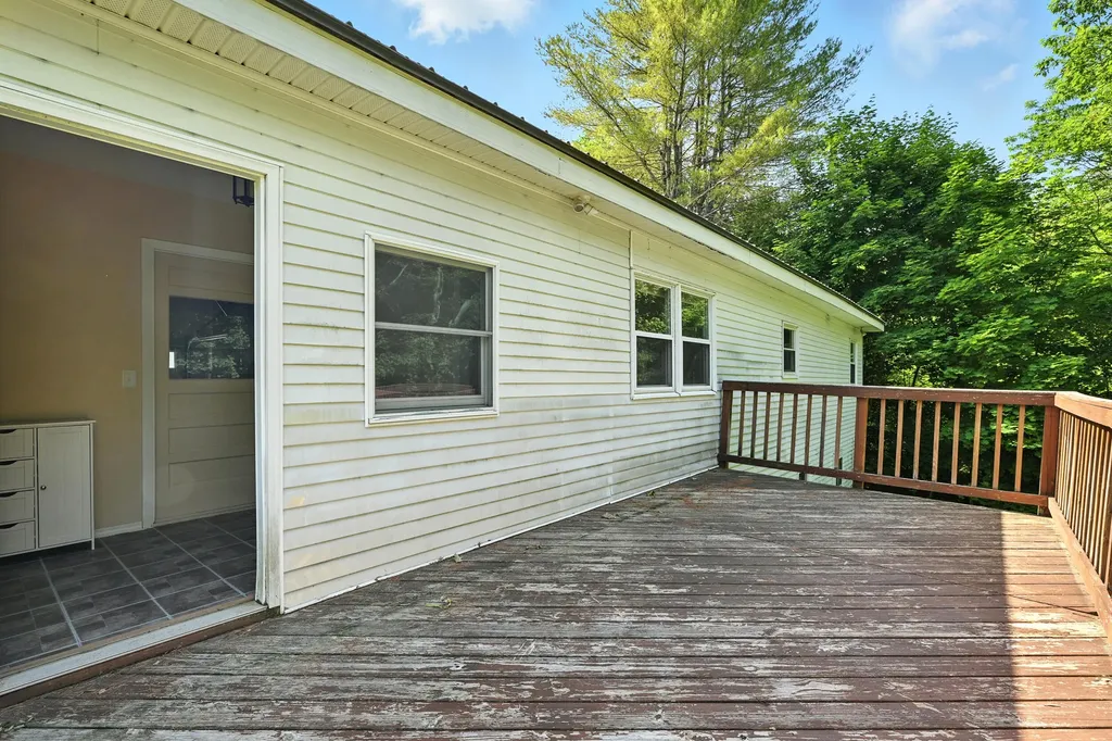 8 Boucher Avenue Augusta ME 04330