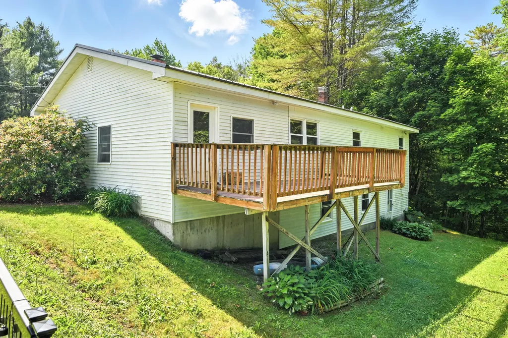 8 Boucher Avenue Augusta ME 04330