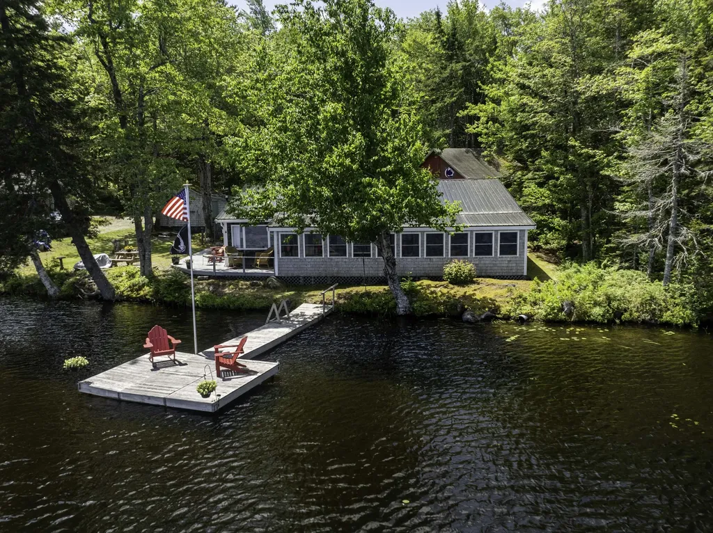 13 Foss Lane Marshfield ME 04654