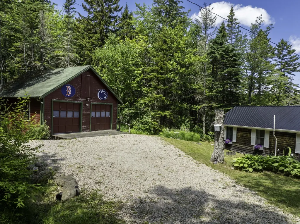 13 Foss Lane Marshfield ME 04654