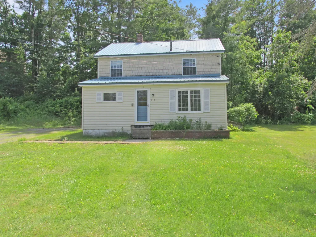11 Glen Street Sanford ME 04073