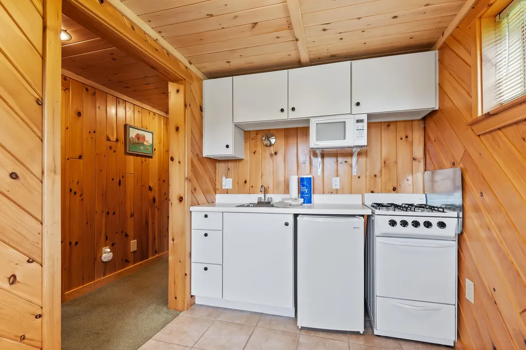 11 Overlook Road Rangeley ME 04970