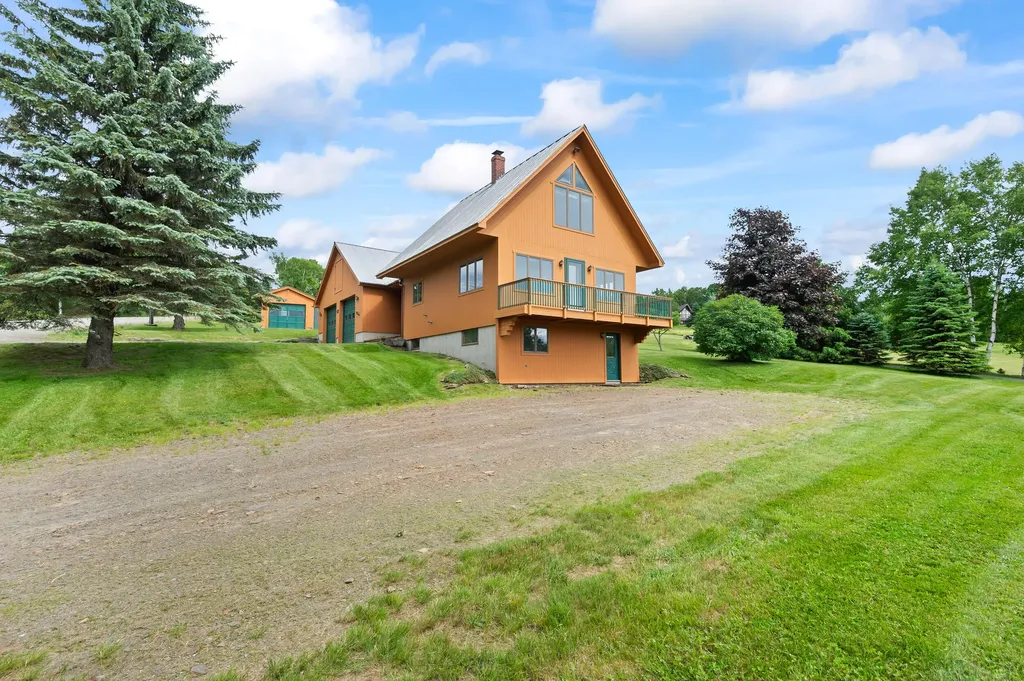 11 Overlook Road Rangeley ME 04970