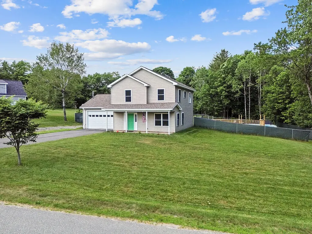15 Rebecca Drive Sidney ME 04330
