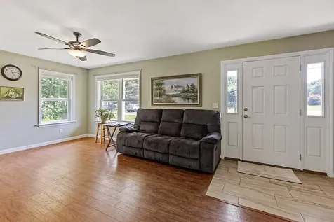 15 Rebecca Drive Sidney ME 04330