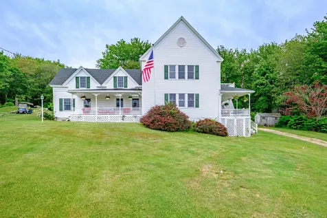 33 Island Avenue Long Island ME 04050
