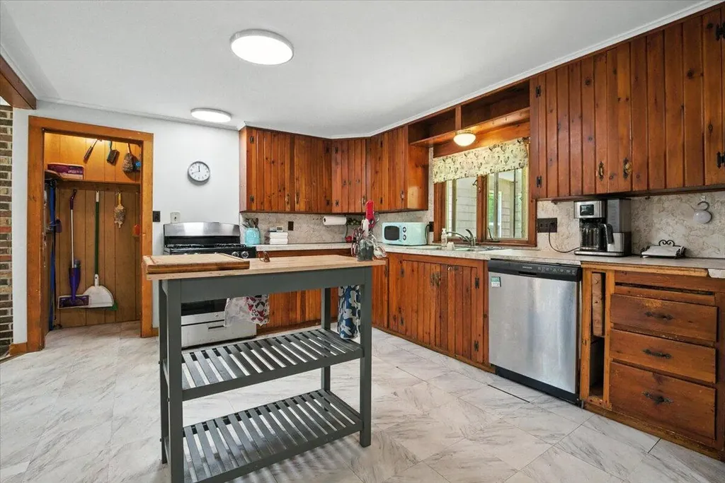 138 Webster Road Farmington ME 04938