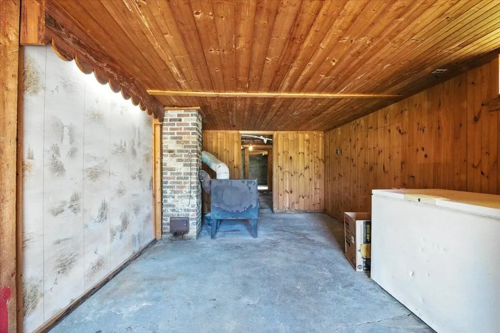 138 Webster Road Farmington ME 04938