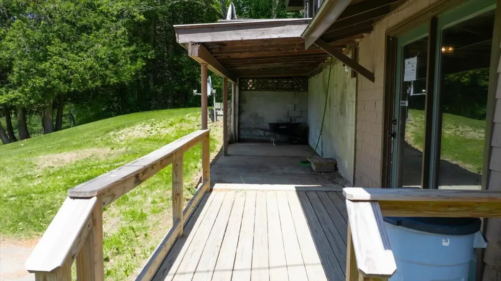 138 Webster Road Farmington ME 04938