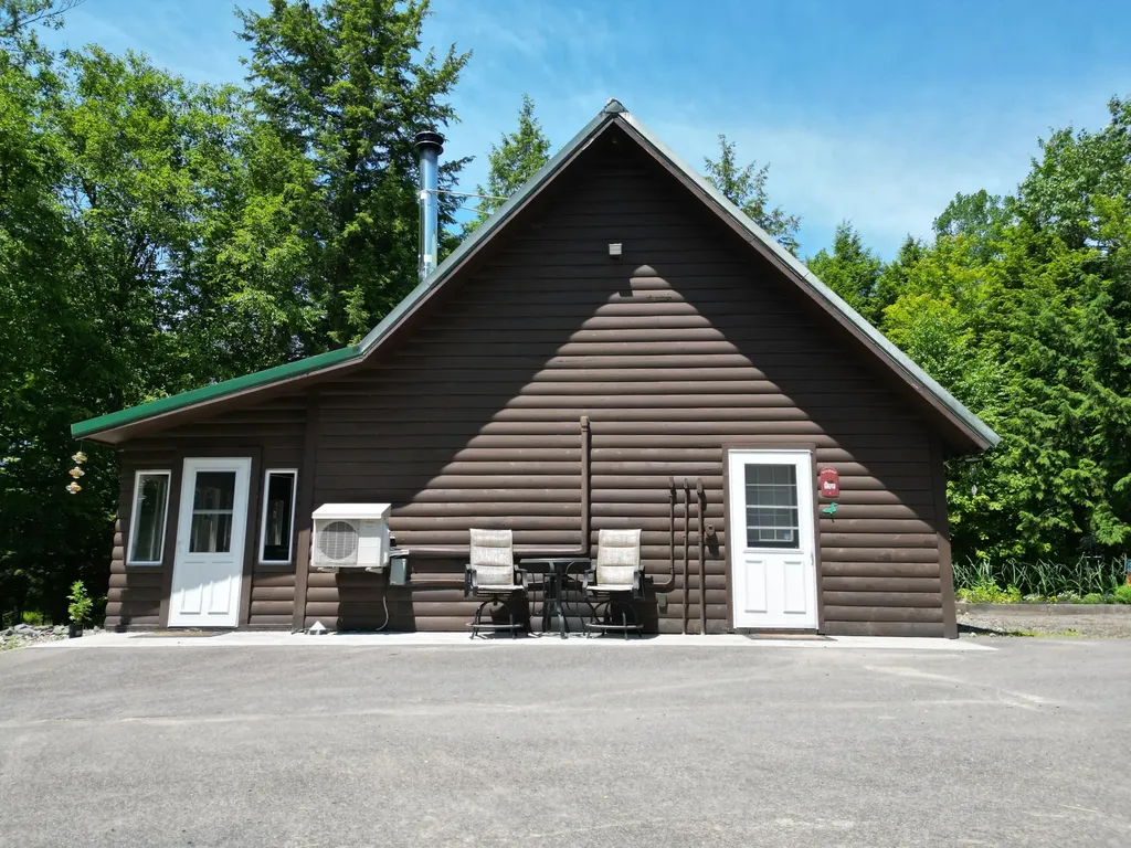 25 Loop Road Chester ME 04457