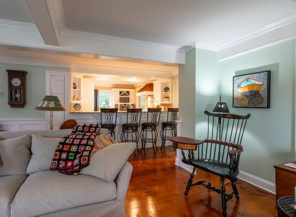26 Sea Street Boothbay Harbor ME 04538