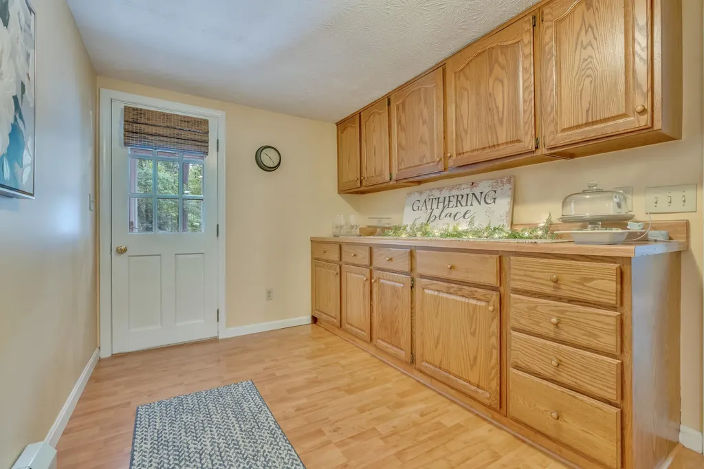 286 Littlefield Road Wells ME 04090