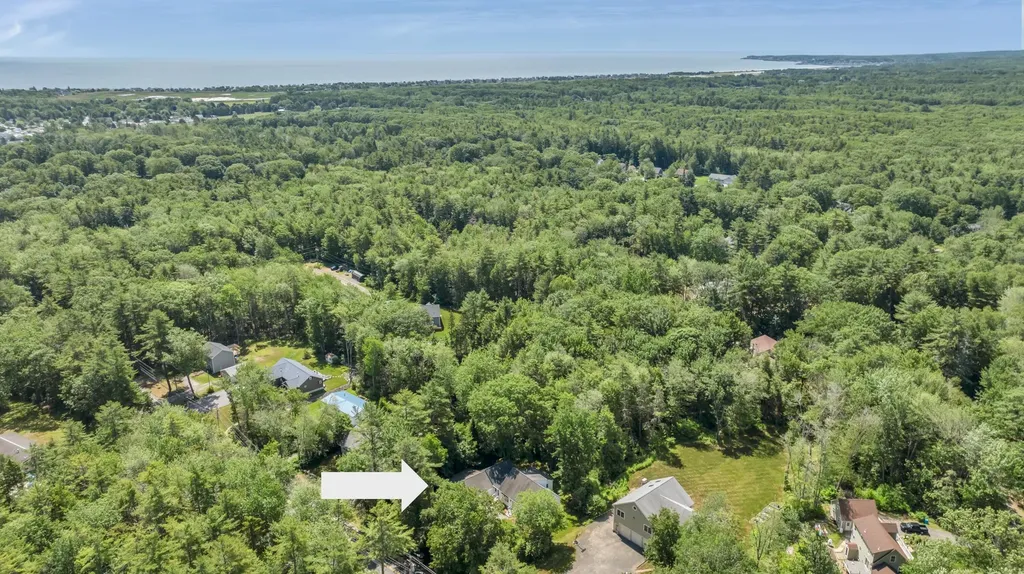 286 Littlefield Road Wells ME 04090