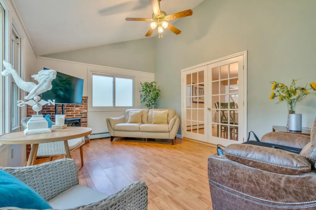 286 Littlefield Road Wells ME 04090