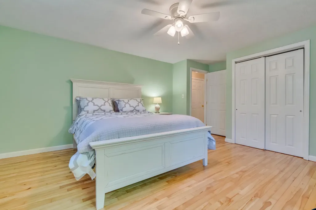 286 Littlefield Road Wells ME 04090