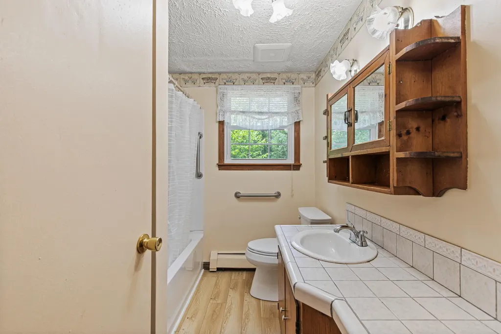 27 Shadow Lawn Drive Standish ME 04084