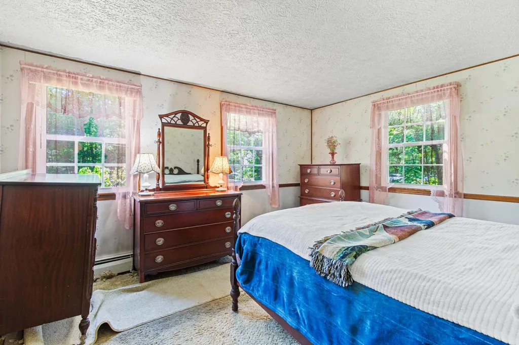 27 Shadow Lawn Drive Standish ME 04084