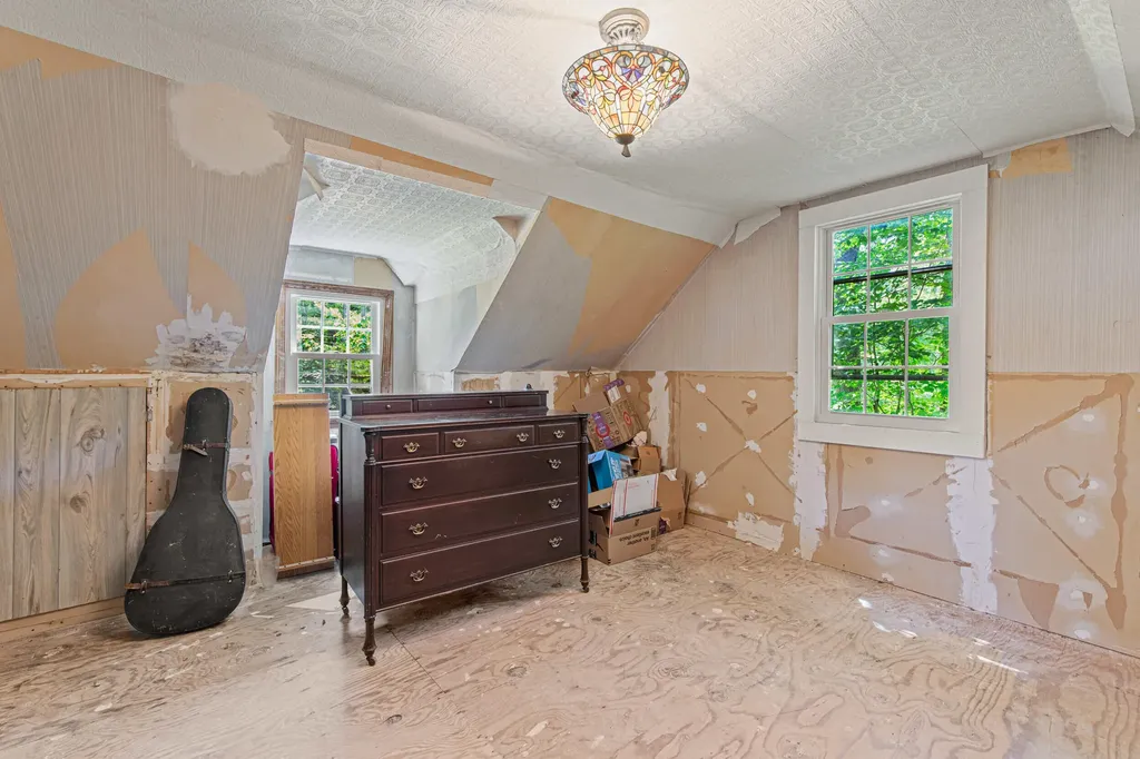 27 Shadow Lawn Drive Standish ME 04084
