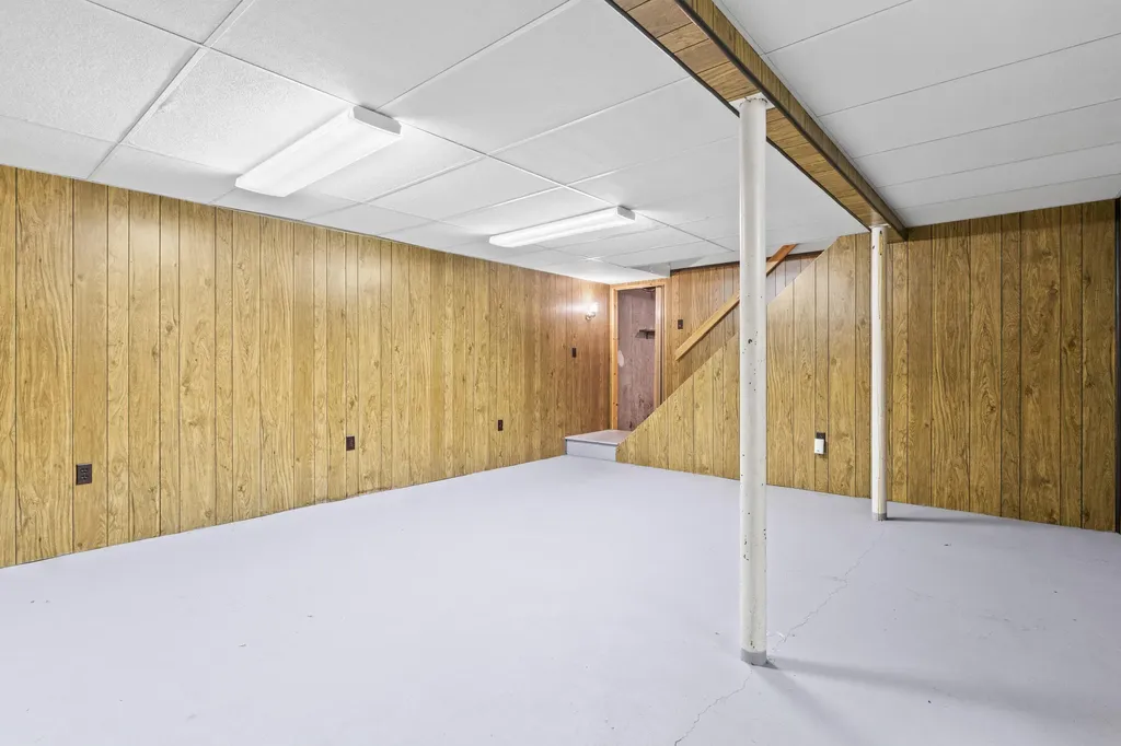 251 E Bridge Street Westbrook ME 04092