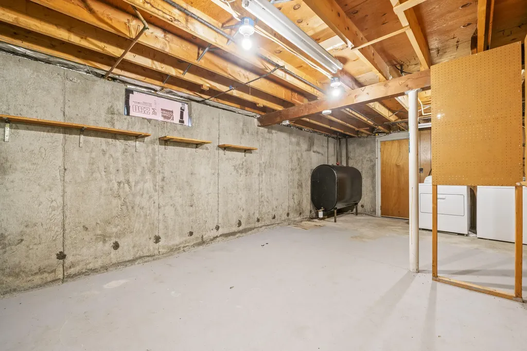 251 E Bridge Street Westbrook ME 04092