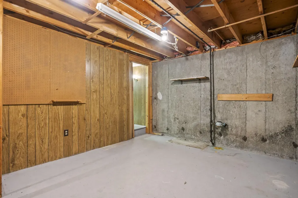 251 E Bridge Street Westbrook ME 04092