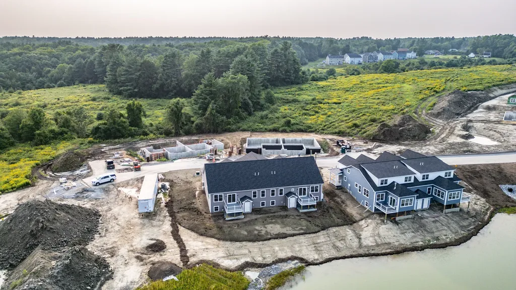 151 Brooks Edge Farm Road Westbrook ME 04092