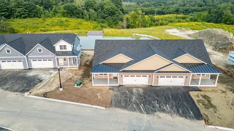 151 Brooks Edge Farm Road Westbrook ME 04092