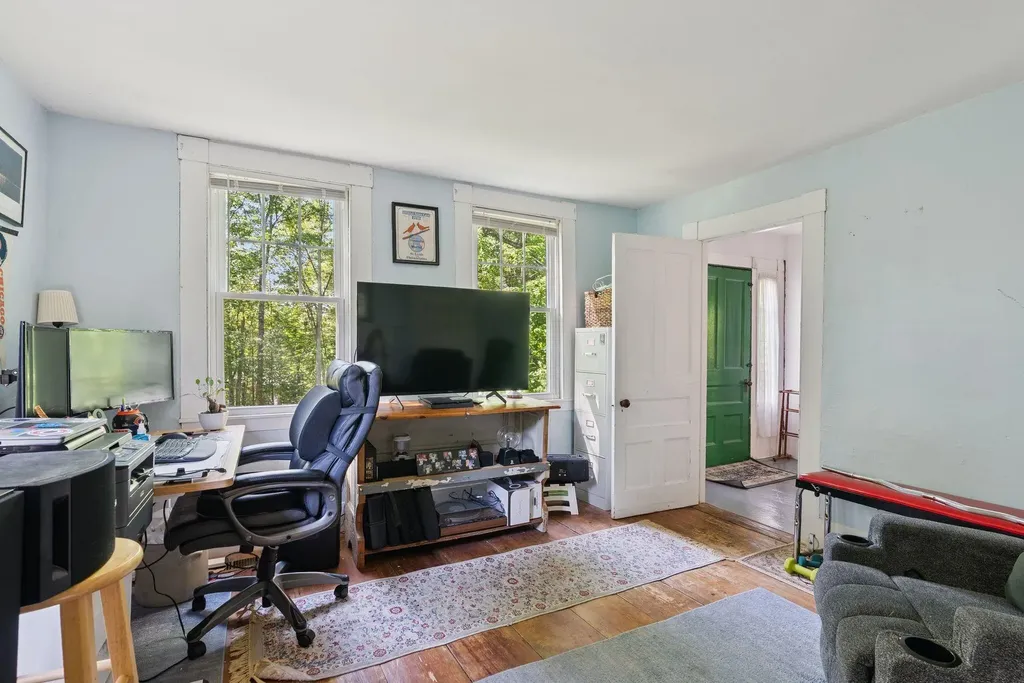 152 Hurricane Road Gorham ME 04038
