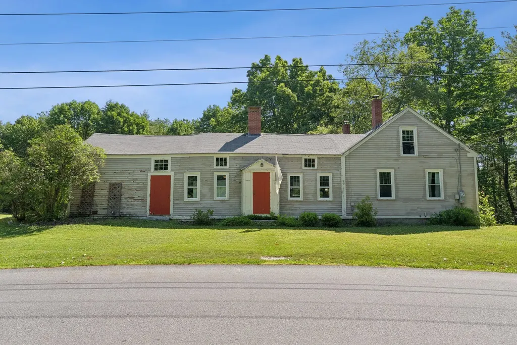 152 Hurricane Road Gorham ME 04038