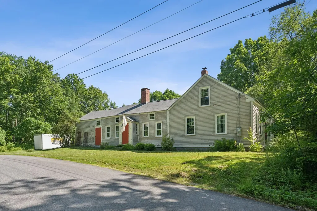 152 Hurricane Road Gorham ME 04038