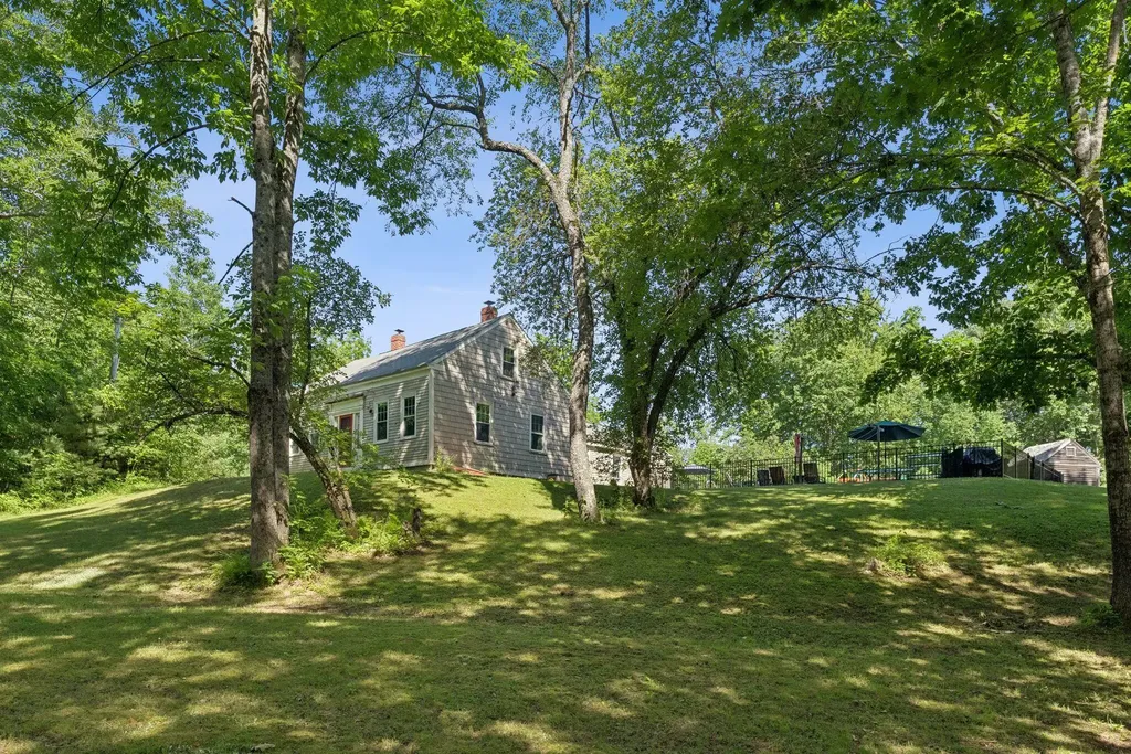 152 Hurricane Road Gorham ME 04038