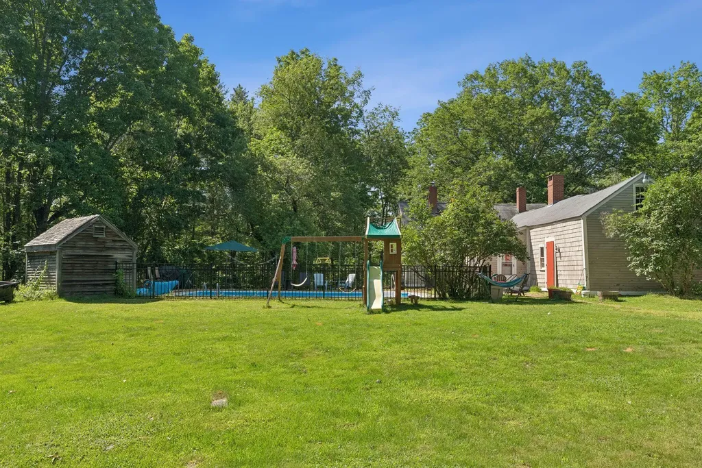 152 Hurricane Road Gorham ME 04038
