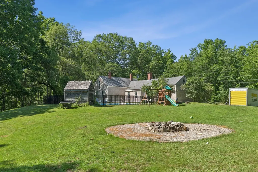 152 Hurricane Road Gorham ME 04038