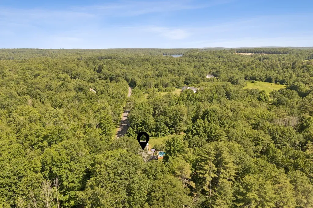 152 Hurricane Road Gorham ME 04038