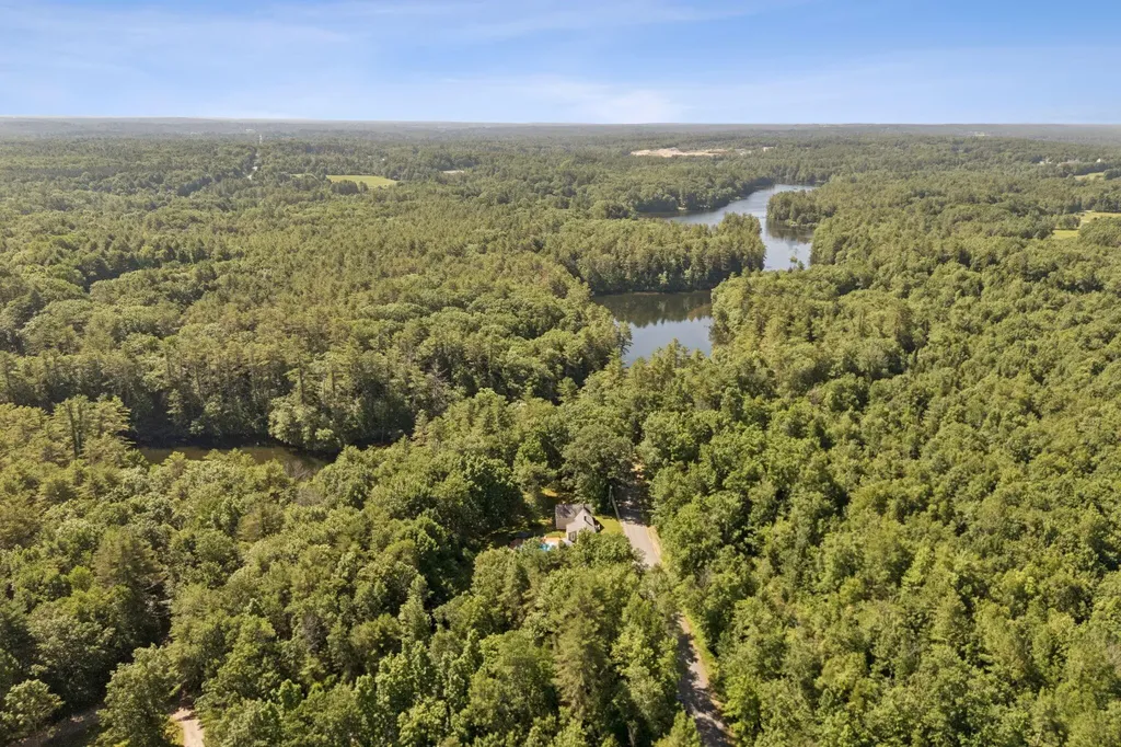 152 Hurricane Road Gorham ME 04038